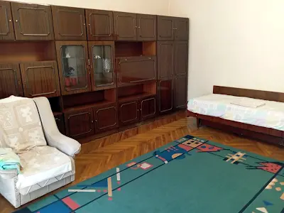 квартира за адресою Митрофана Довнар-Запольського вул., 4