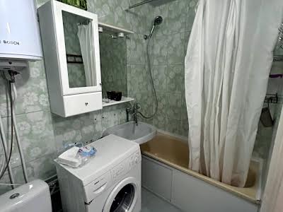 квартира за адресою Казарменна вул. (Григорія Андрющенка), 4-Б