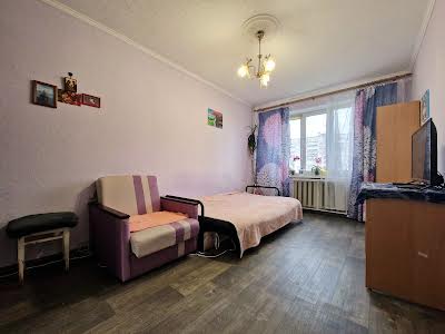 квартира за адресою Пантелеймона Куліша вул. (Челябінська), 15
