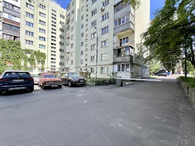 квартира за адресою Солом'янська вул., 4/2