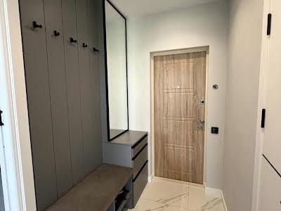 квартира за адресою Берковецька вул., 6