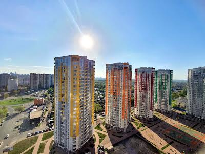 квартира за адресою Каховська вул., 62-А