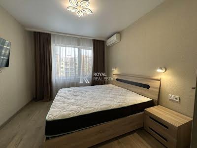 квартира за адресою вул. Стеценка, 75д