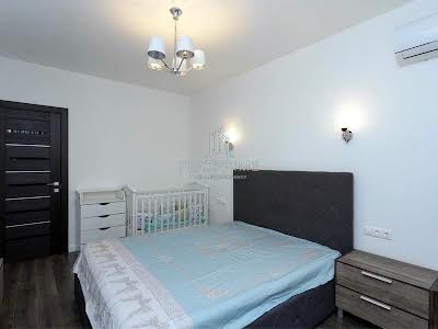 квартира по адресу Богдановская ул., 7В