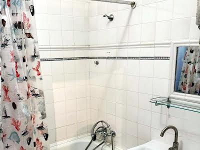 квартира за адресою Михайла Грушевського вул., 34а