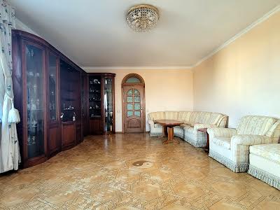 квартира за адресою Клінічна вул., 23/25