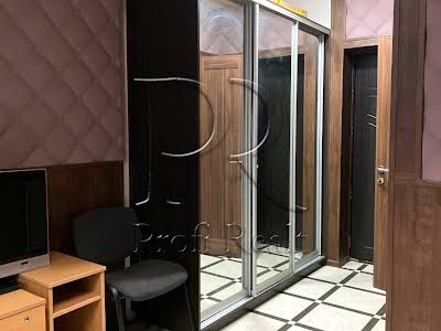 квартира по адресу Академіка Шалімова ул., 61А