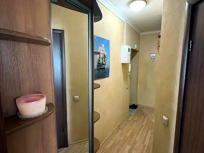 квартира за адресою Машинобудівна вул., 34