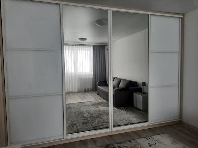 квартира за адресою Катерини Білокур, 1а