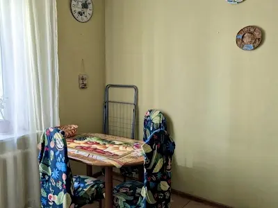 квартира за адресою Олени Пчілки вул., 4