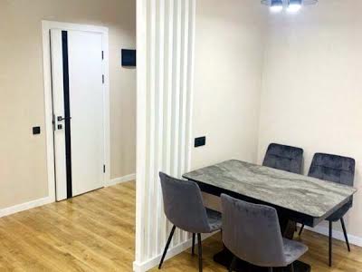 квартира за адресою Максимовича вул, 24