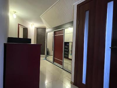 квартира по адресу Полтавская ул., 45
