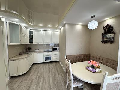 квартира за адресою Харківське шосе, 17а