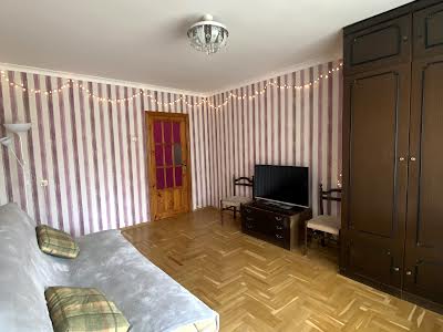 квартира за адресою Срібнокільська вул., 24-А