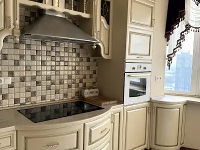 квартира за адресою Дніпровська набережна вул., 25