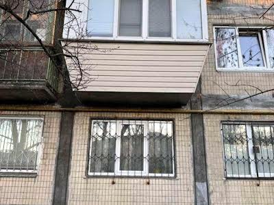 квартира по адресу Строителей ул., 12-Б