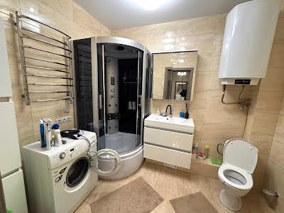 квартира за адресою Драгоманова вул., 2