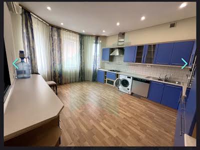 квартира по адресу Исполкомовская ул., 7