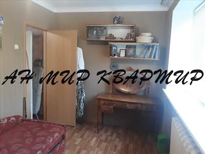 квартира за адресою Квітуча вул., 6