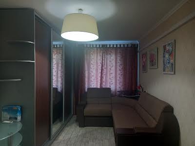 квартира за адресою Дегтярівська вул., 43/6