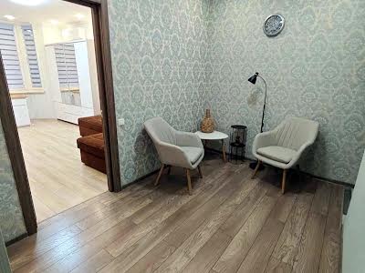 квартира по адресу Драгоманова ул., 4а