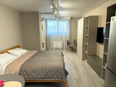 квартира за адресою Літературна вул., 5