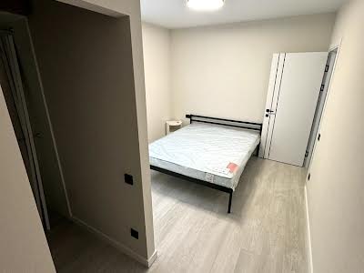 квартира по адресу Олександра Олеся ул., 1
