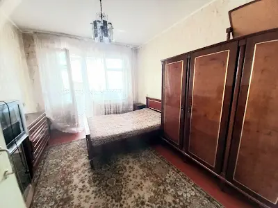 квартира за адресою Нарская, 7