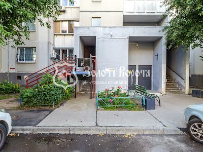 квартира за адресою Кадетський Гай вул., 7