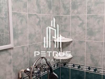 квартира за адресою Лариси Руденко вул., 21