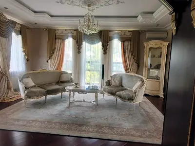 будинок за адресою Лісна