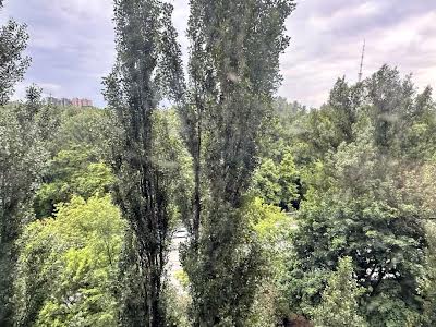 квартира за адресою Олени Теліги вул., 57
