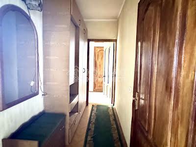 квартира за адресою Перемоги просп., 65б