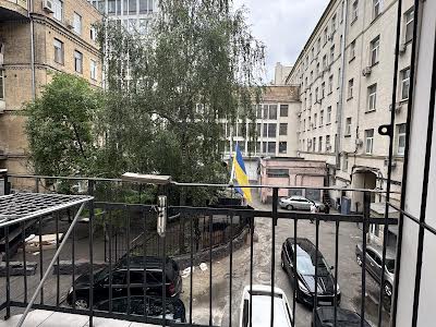 квартира за адресою Басейна вул., 12