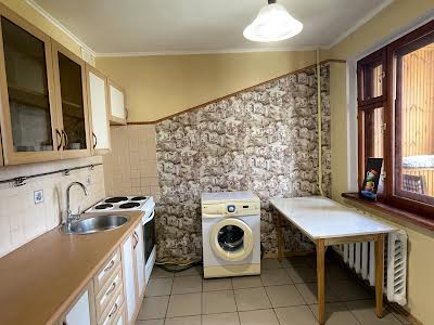 квартира по адресу Киев, Патриарха Мстислава Скрипника ул., 15