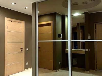 квартира за адресою Регенераторна вул., 4