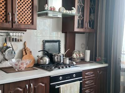 квартира за адресою Панаса Мирного вул., 71