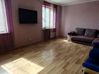 квартира за адресою Бориса Гмирі вул., 9в