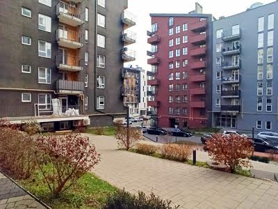 комерційна за адресою Малоголосківська, 36