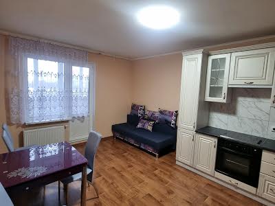 квартира по адресу Ревуцкого, 54