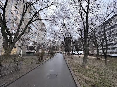 квартира по адресу Митрополита Василия Липковского ул. (Урицкого), 15