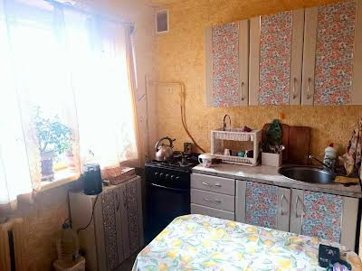 квартира за адресою Солом'янська вул., 18 а