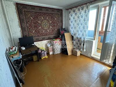 квартира за адресою Людвіга Свободи, 35В