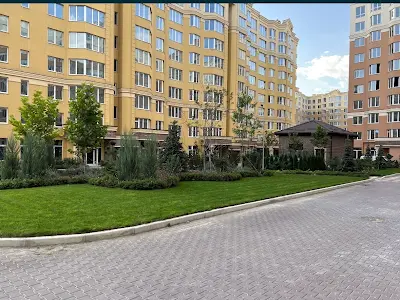 квартира за адресою Абрикосова вул., 3