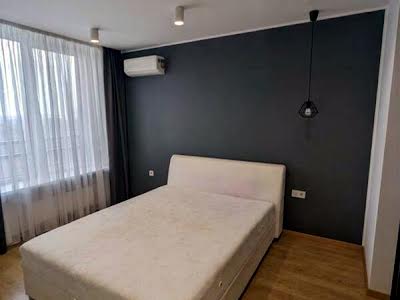 квартира за адресою Анатолія Петрицького вул., 13