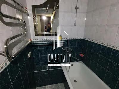 квартира за адресою Зодчих вул., 30