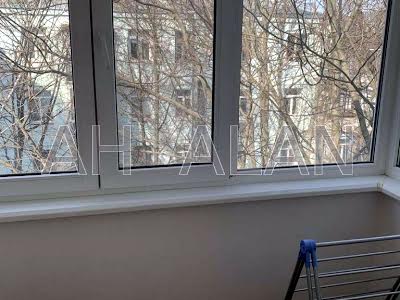 квартира за адресою Михайла Грушевського вул., 28/2
