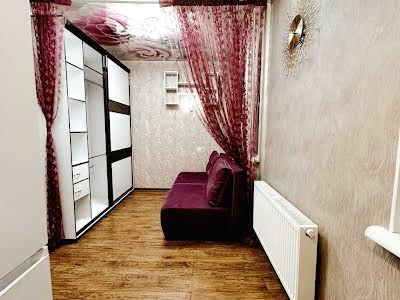 квартира за адресою Борткевича вул., 1