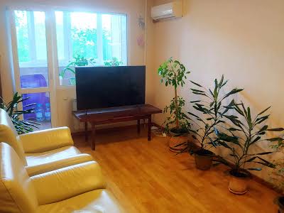квартира за адресою Дубровицька вул., 10