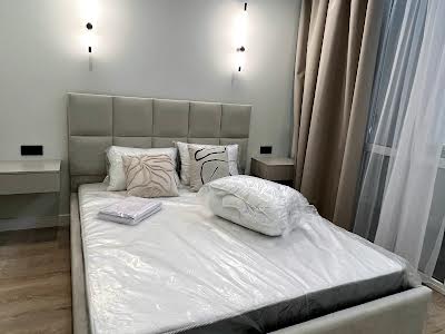 квартира за адресою Всеволода Змієнка вул., 34/21